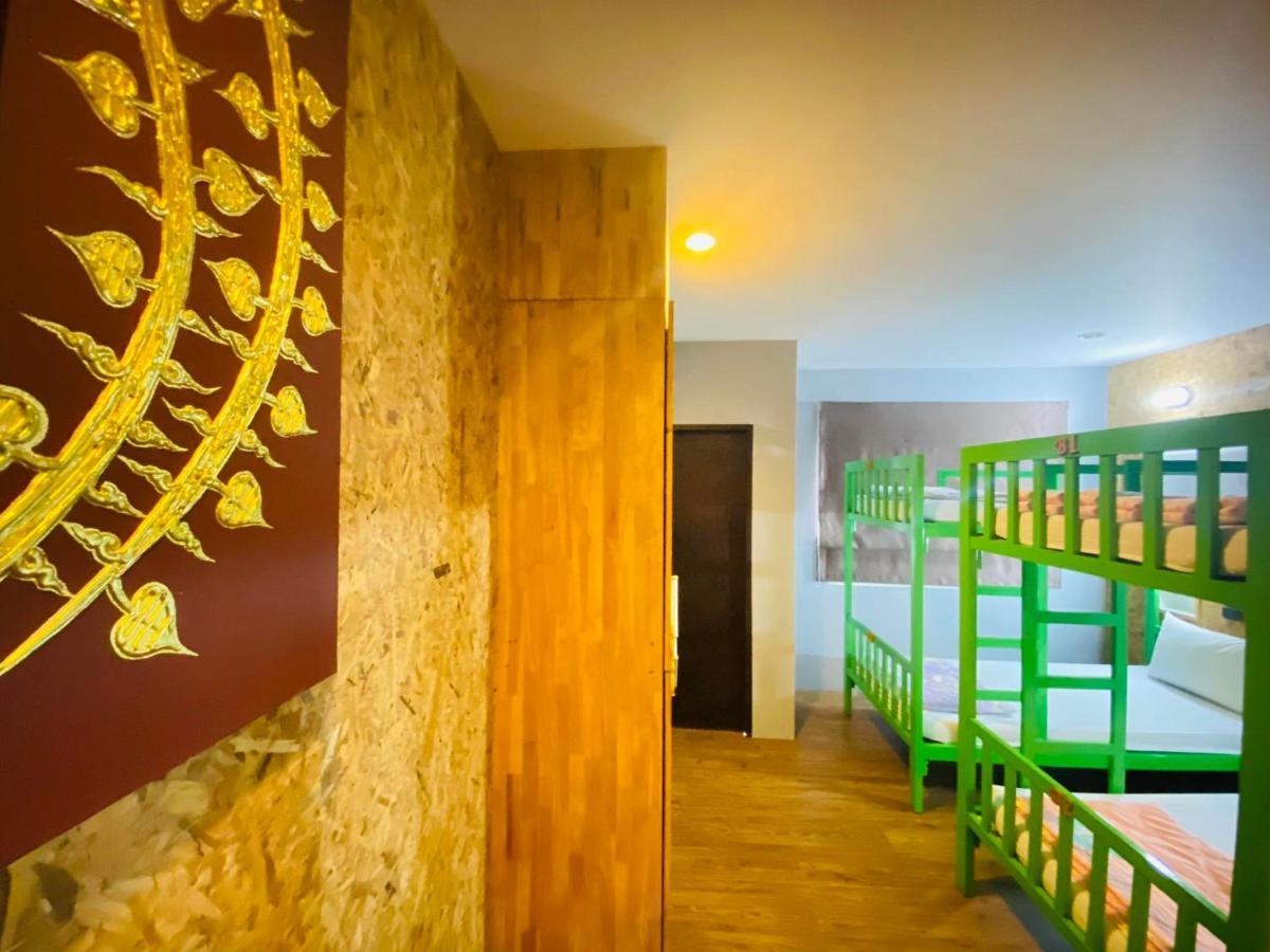Frutta Hostel Patong Экстерьер фото